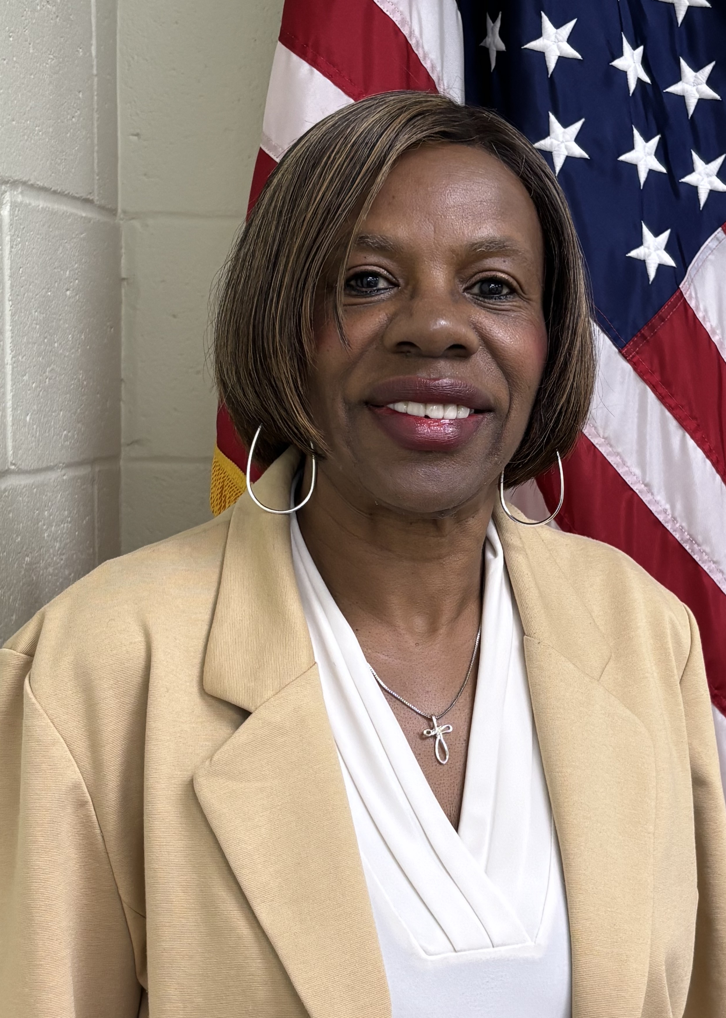 Elvira Johnson-Holley headshot